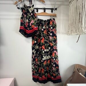 2 Peice - halter top & flowy pants